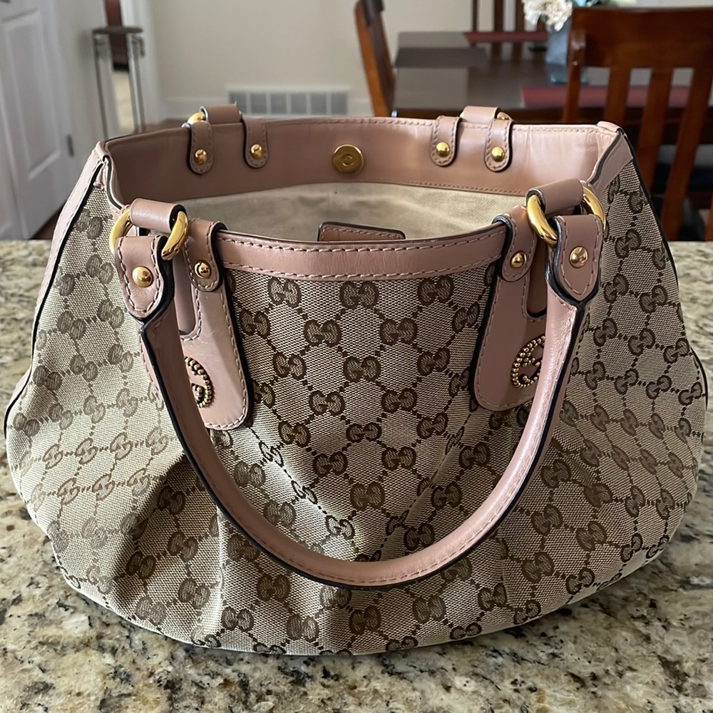𝐆𝐮𝐜𝐜𝐢 𝐁𝐞𝐢𝐠𝐞 𝐓𝐨𝐭𝐞 w/Pink trim
